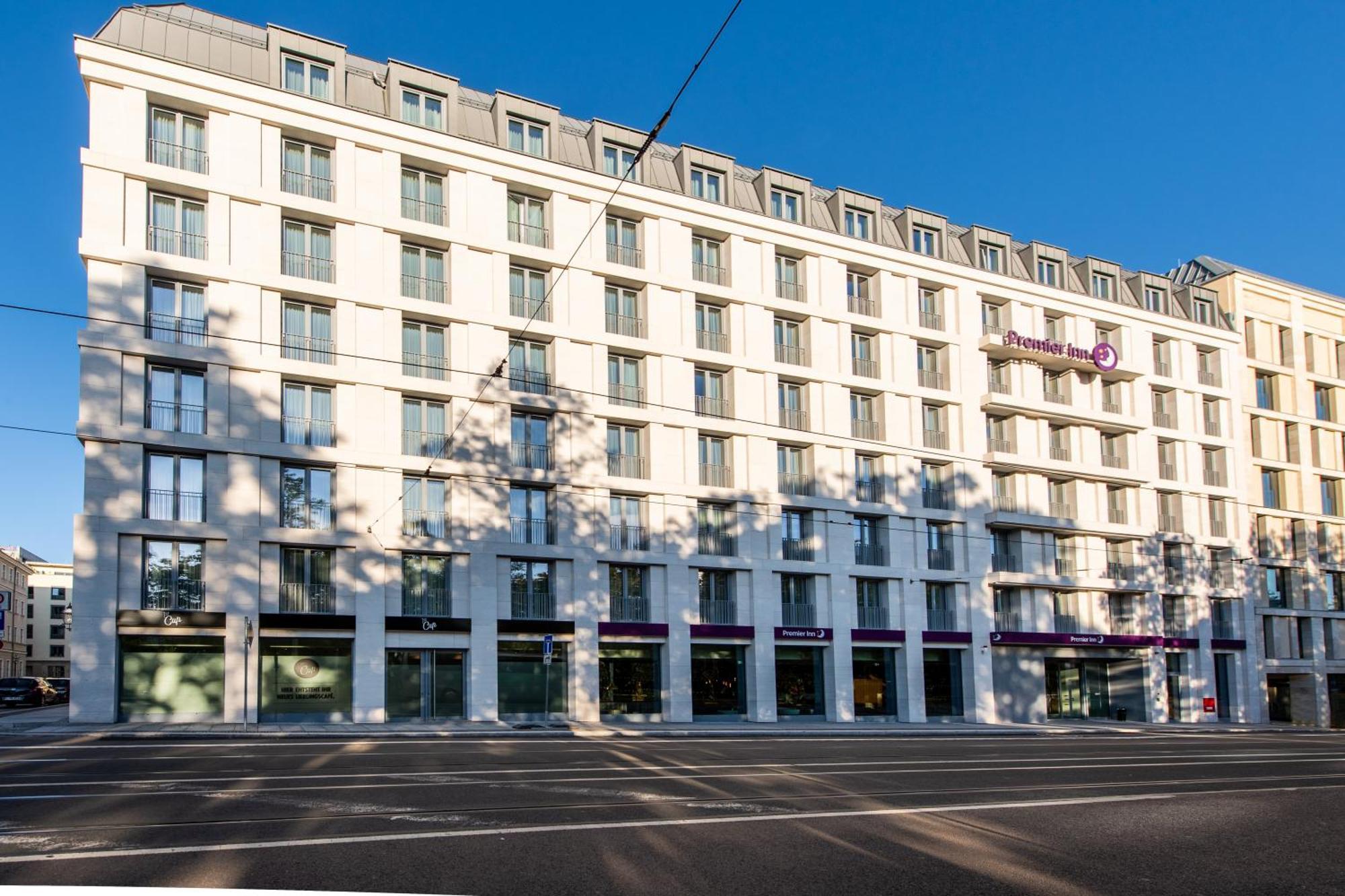 Premier Inn Leipzig City Oper Kültér fotó